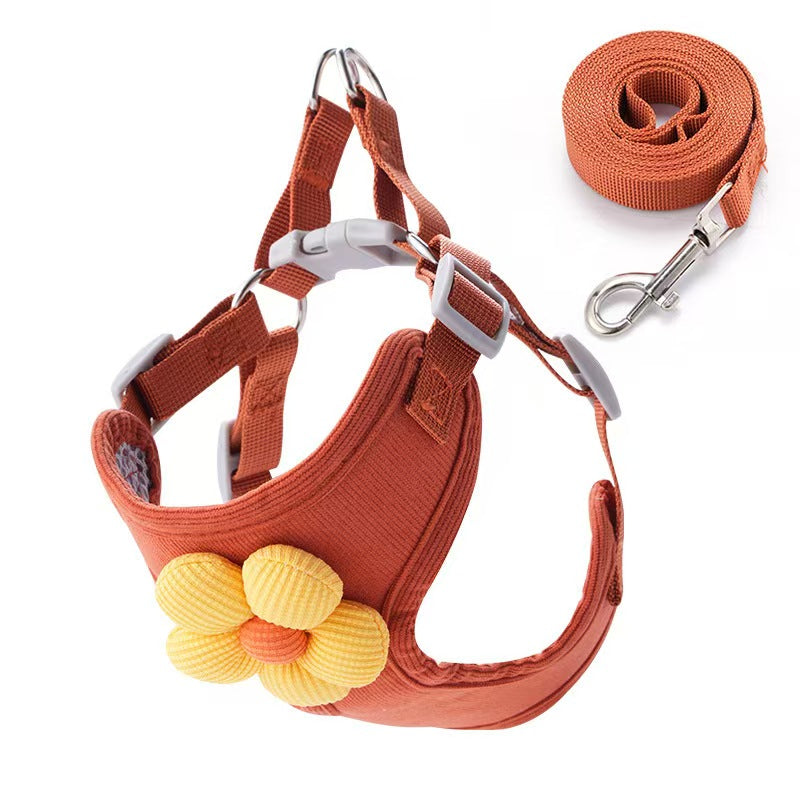 New style dog chest harness pet supplies, new small and medium-sized dog anti-escape vest-style dog leash.