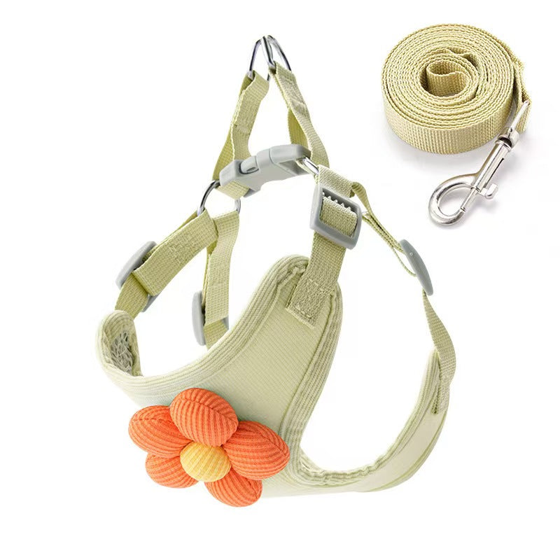 New style dog chest harness pet supplies, new small and medium-sized dog anti-escape vest-style dog leash.