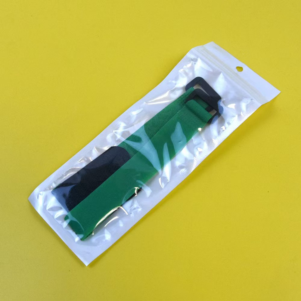 New Pet Chicken Collar 2-piece Anti-rooster Crow No Hook Knot Neck Strap Christmas Collar Supplies