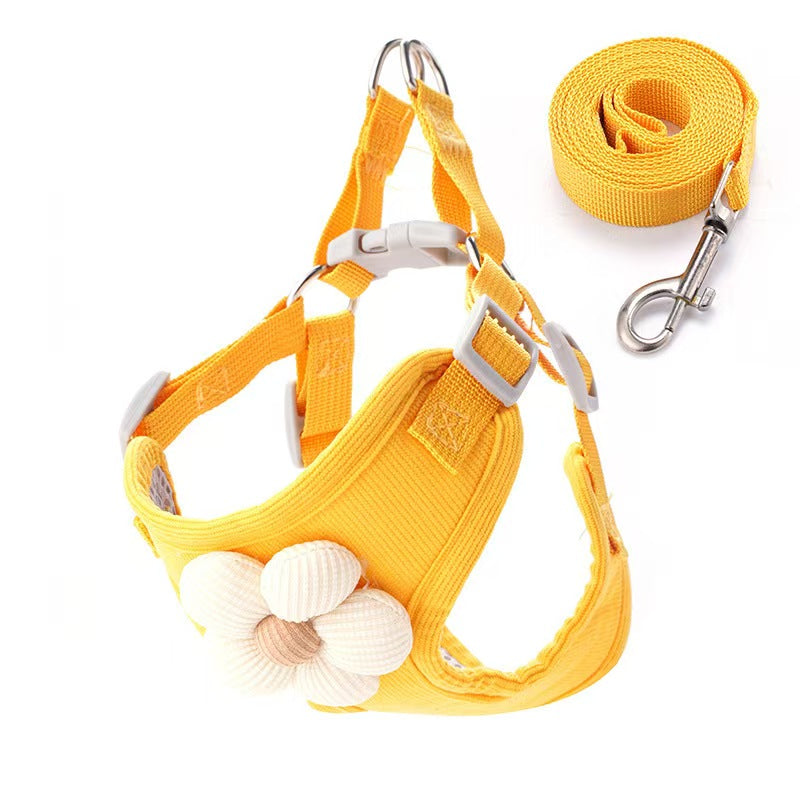 New style dog chest harness pet supplies, new small and medium-sized dog anti-escape vest-style dog leash.